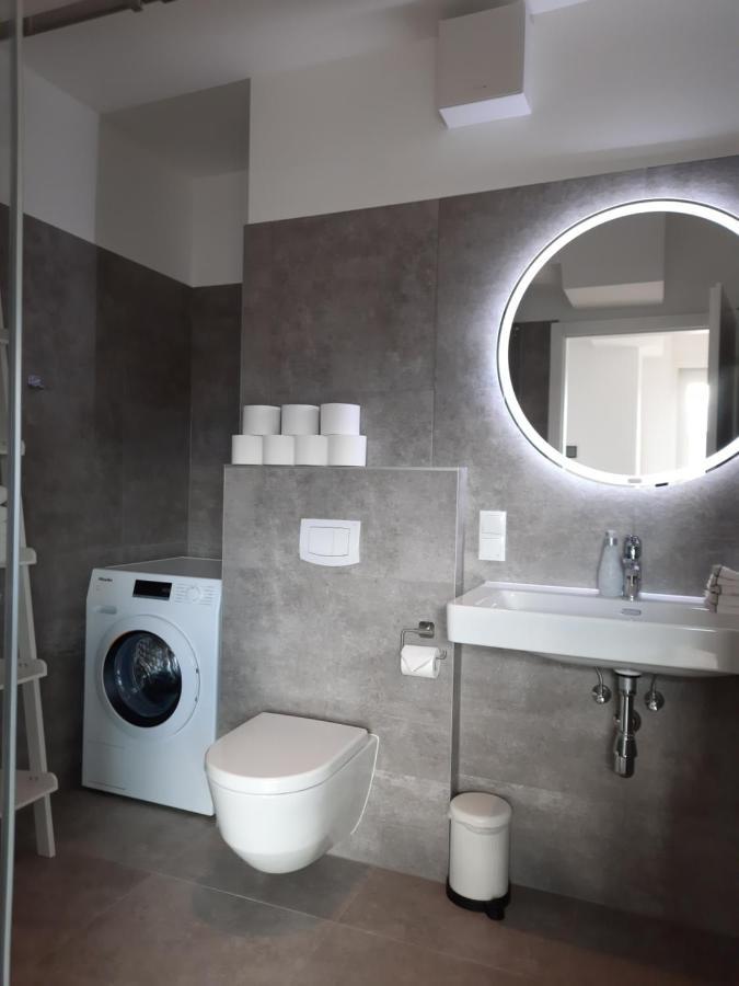 Skysuite Holiday Home Wien Exterior foto